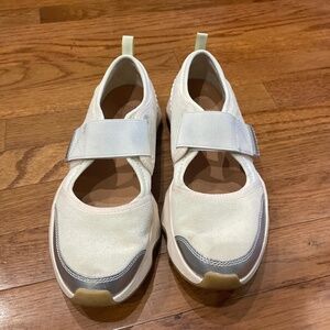 Sorel Women’s Mary Jane Sneaker